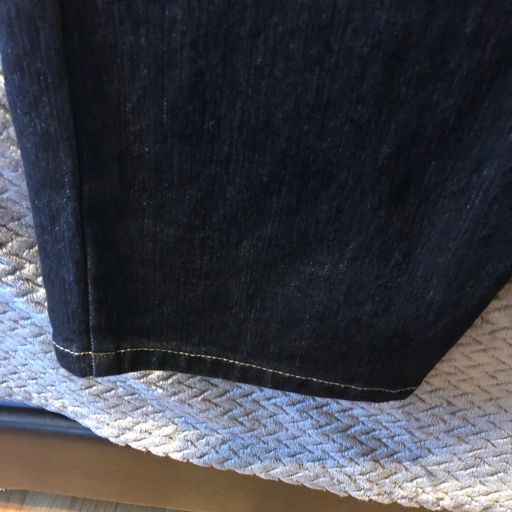 Jeans - Picture 6 of 7